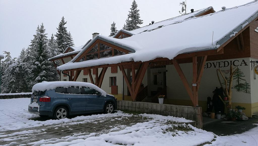 Penzion Medvedica Tatranska Strba Esterno foto